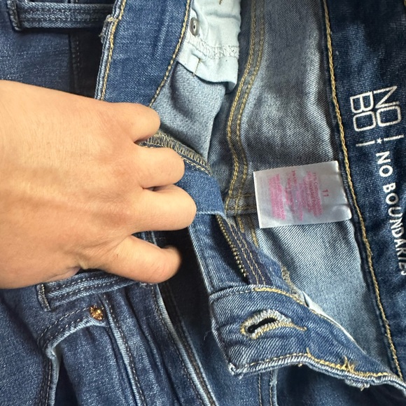 American Threads Distressed Light and Medium Blue Jean Shorts - Picture 4 of 9